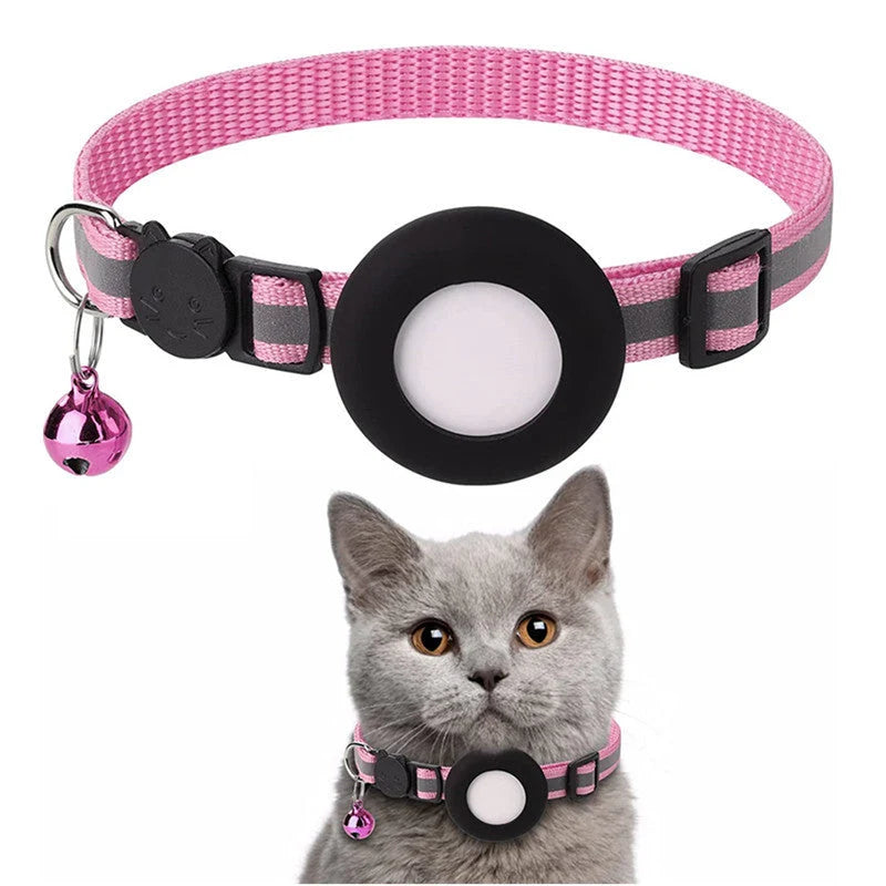 Adjustable cat collar featuring reflective stripes and AirTag compatibility, designed for safety and comfort with a lightweight construction. 6