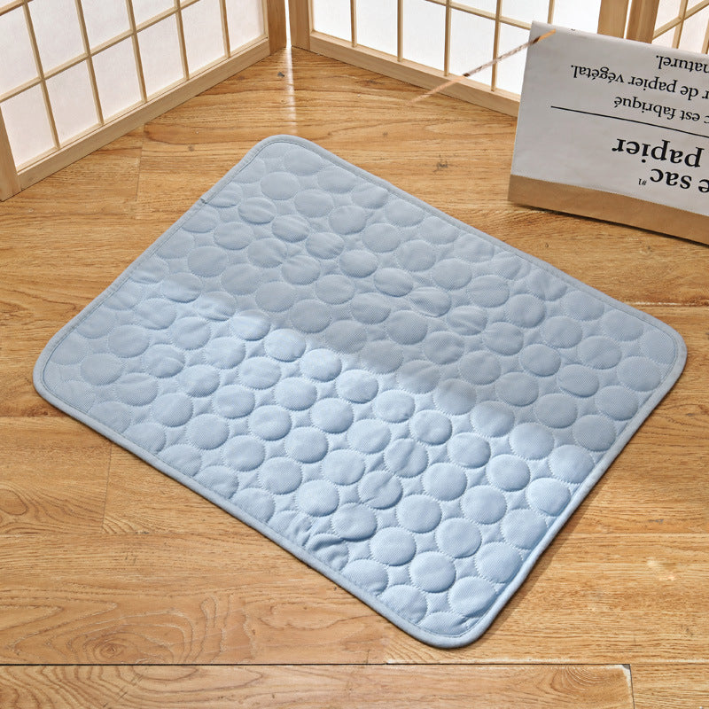 Self-Cooling Dog Mat with Gel Technology – Portable, Durable Cooling Dog Bed for All Dogs, Indoor & Outdoor Use 10