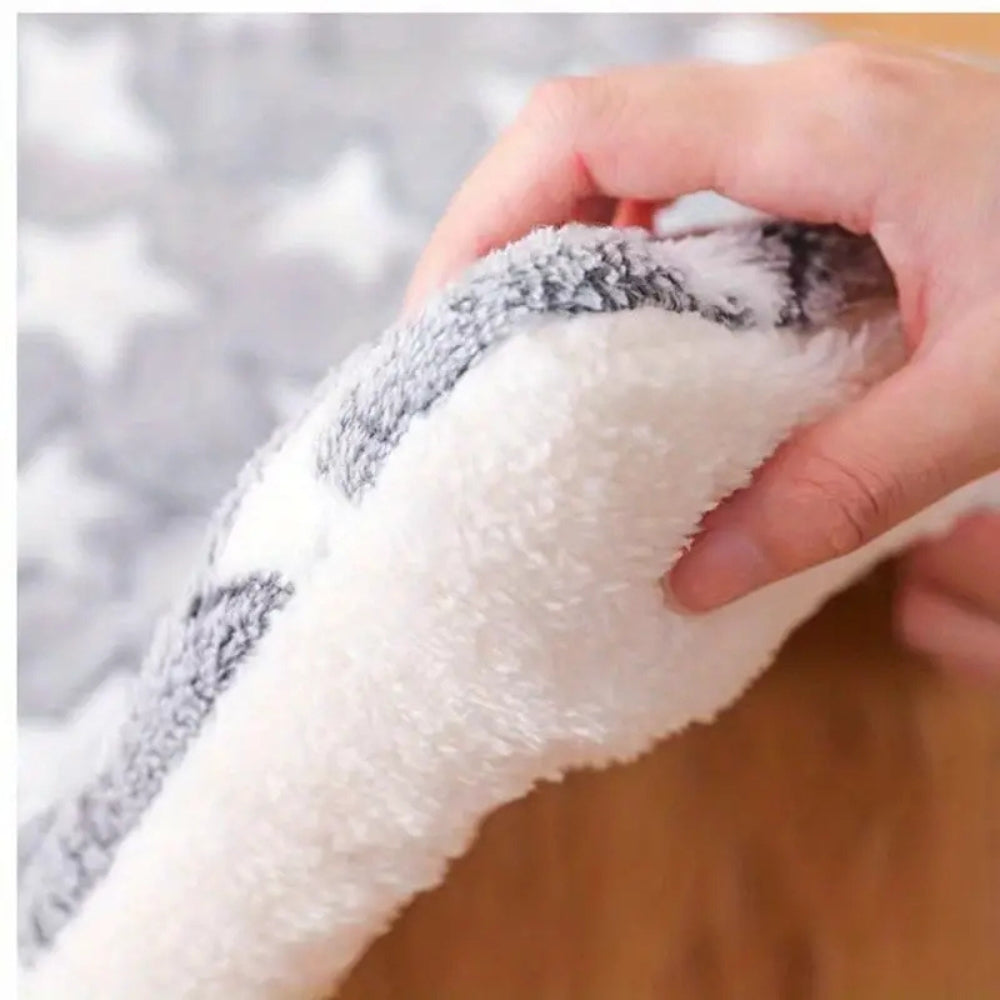 Ultra-Warm Pet Bed for Cats and Small Dogs – Soft Cotton Microfiber Cushion with Star Pattern – Cozy and Machine Washable 8