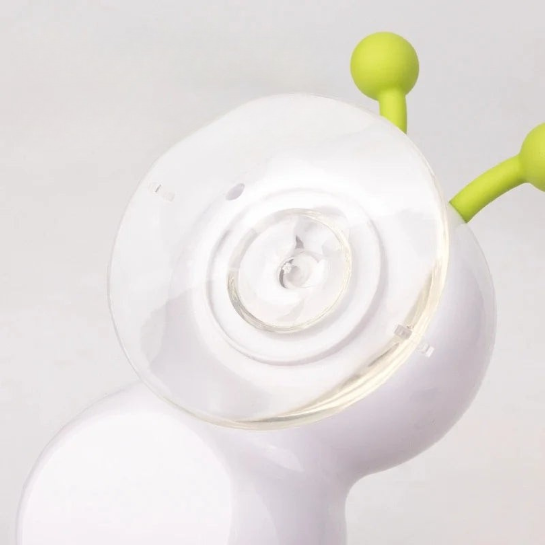 Interactive Cat Toy with Motion-Activated Worm Design for Engaging Play – Safe, Durable, Compact, and Fun