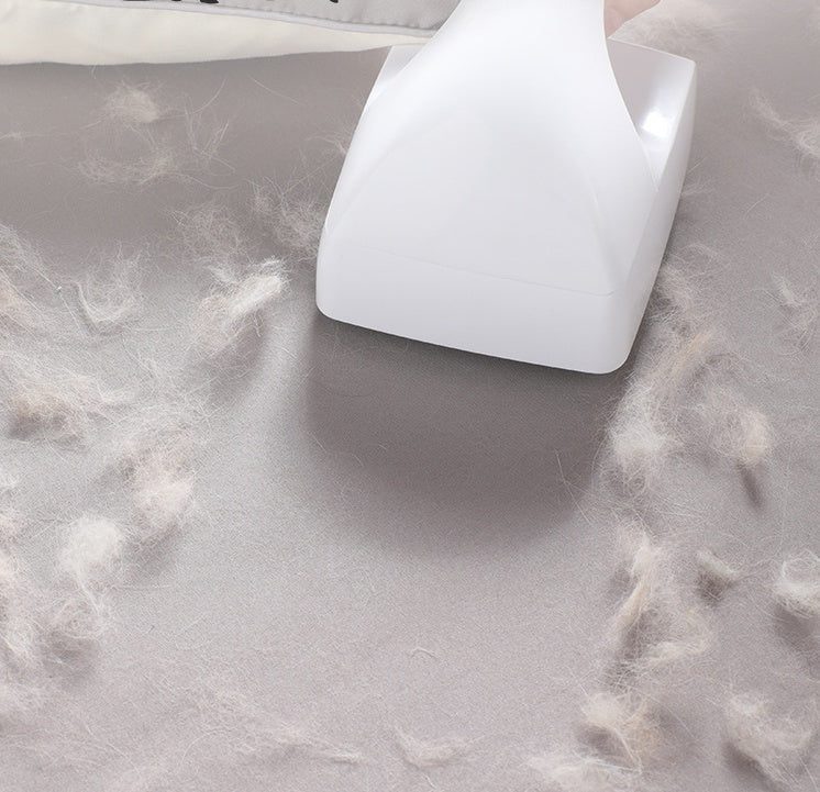 Rolling Pet Hair Remover – Easy Floor Cleaning for Cats & Dogs