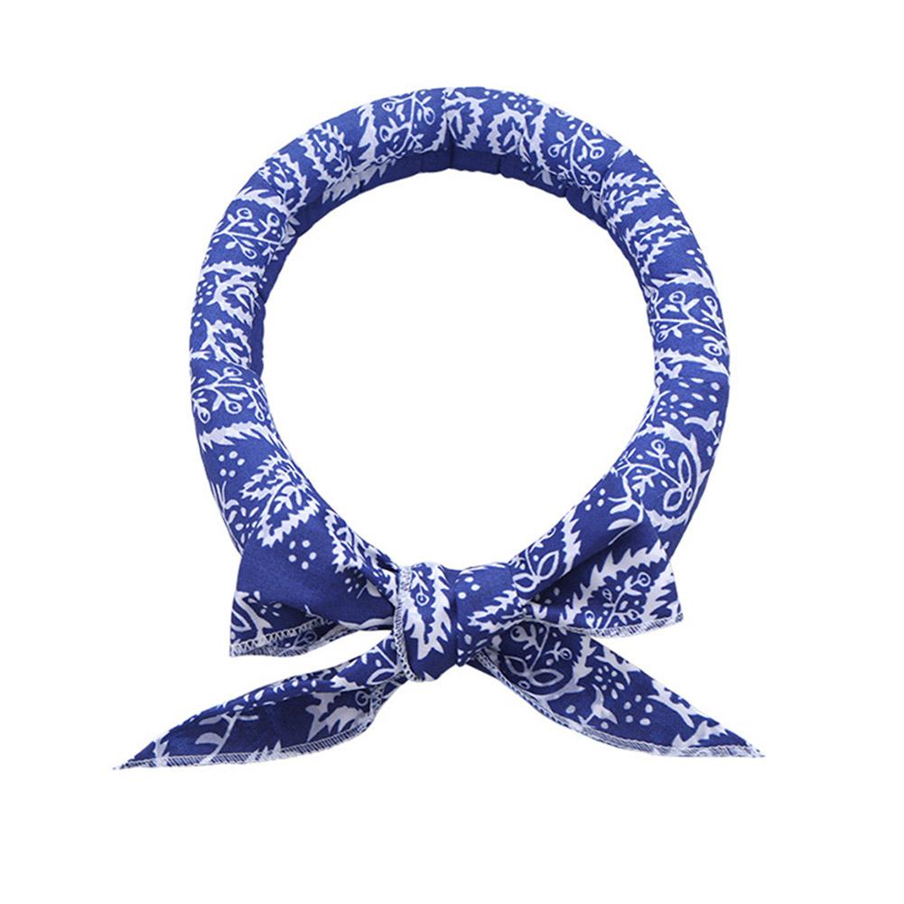 Adjustable Cooling Scarf for Pets – Lightweight Summer Accessory with Gel Packs for Dogs and Cats 5