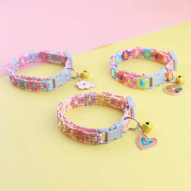 Adjustable Floral Pattern Cat Collar with Bell – Lightweight Nylon Design for Cats and Small Dogs 5
