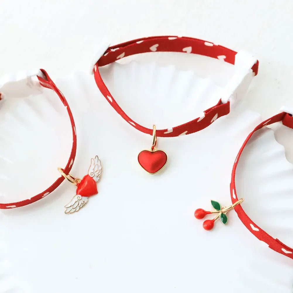 Adjustable Pet Collar with Heart Pattern and Flower Pendant – Durable Cotton Polyester for Cats and Dogs 2
