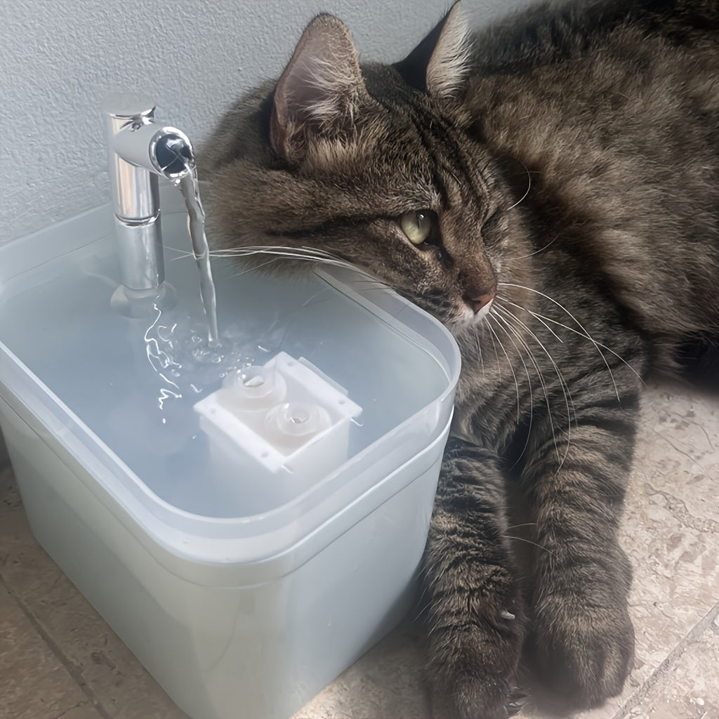 Automatic Pet Water Fountain with 1.5L capacity, featuring quiet circulation and USB power, designed for cats and dogs to stay hydrated. 3