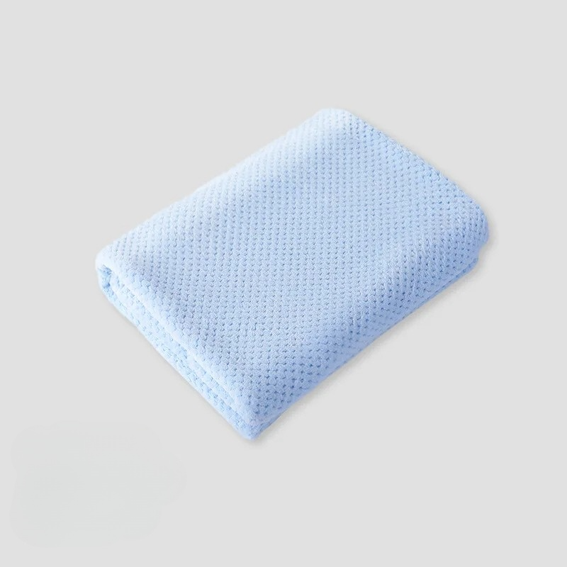 Breathable Coral Fleece Dog Blanket for Year-Round Comfort – Lightweight, Soft, Machine Washable, Versatile Use 0