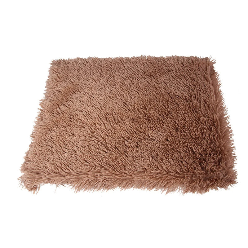 Calming Plush Dog Blanket for Stress Relief – Soft, Reversible, and Versatile Comfort 1