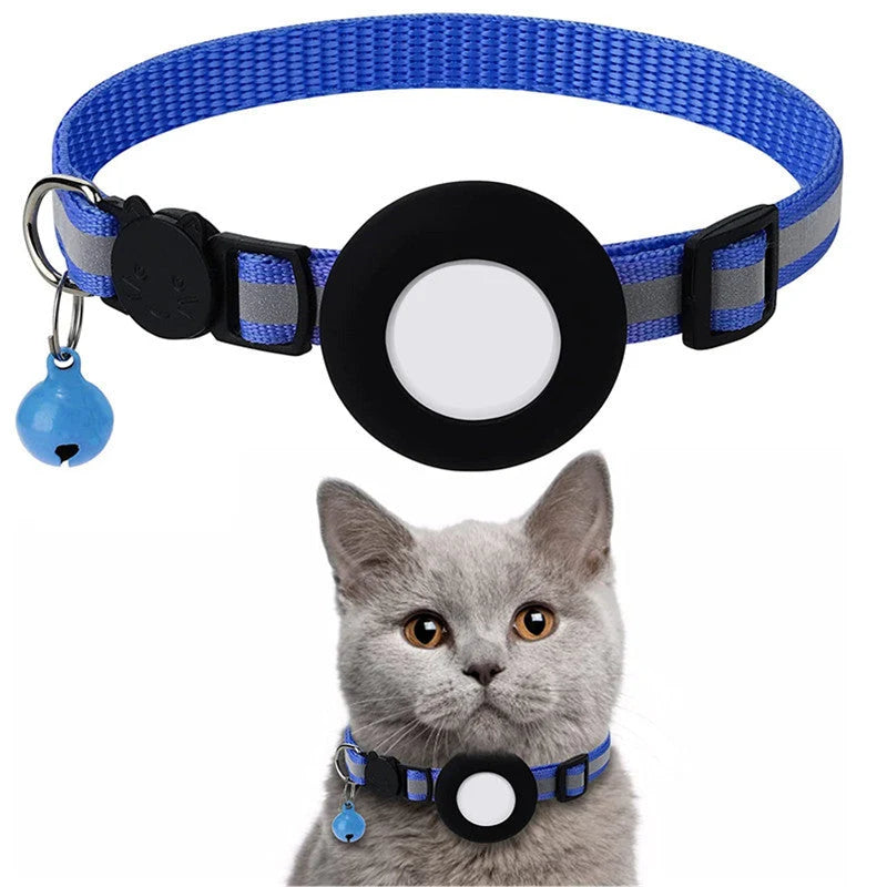 Adjustable cat collar featuring reflective stripes and AirTag compatibility, designed for safety and comfort with a lightweight construction. 3
