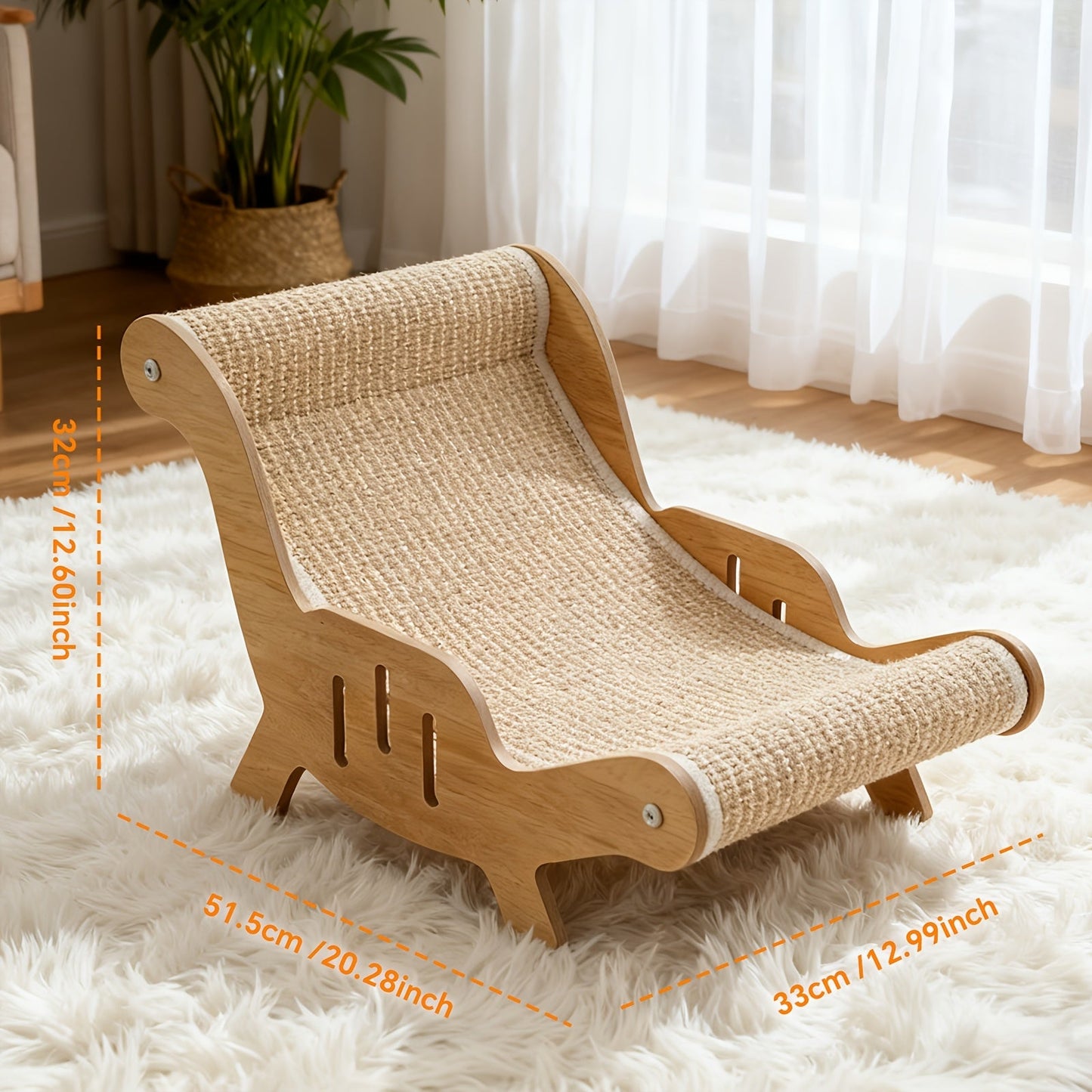Cat scratching post featuring a durable sisal surface and a spacious lounge area, designed in a modern style to accommodate active cats and promote healthy scratching behavior. 2
