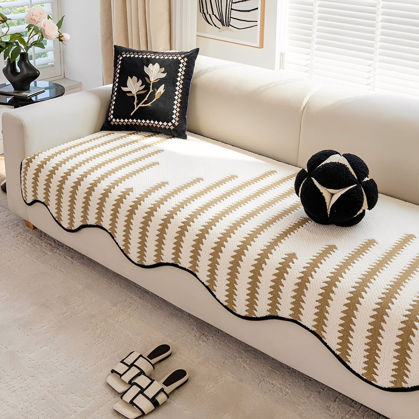 Chenille Chevron Sofa Cover – Stylish Protection Against Dirt and Scratches for Modern Interiors 8