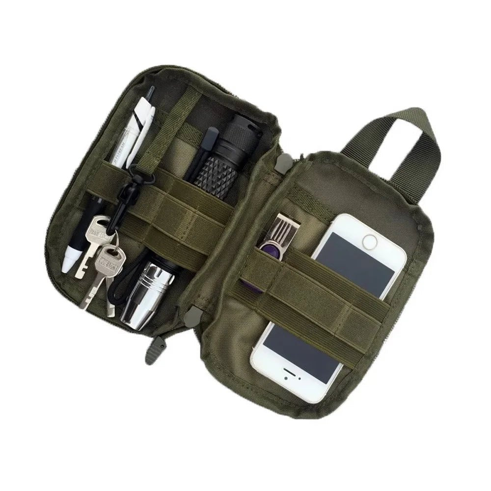 Compact Dog Walking Bag – Durable 600D Nylon Hip Bag with Velcro Fastening for Active Pet Owners 3