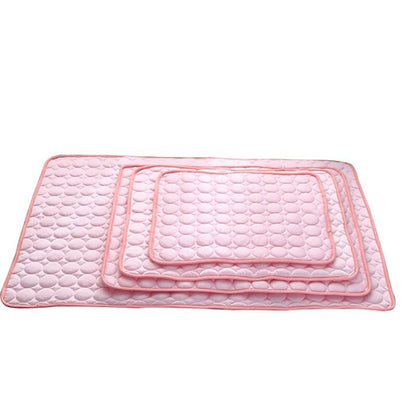 Cooling Cloth for Pets – Breathable Ice Silk Blanket for Dogs and Cats 7
