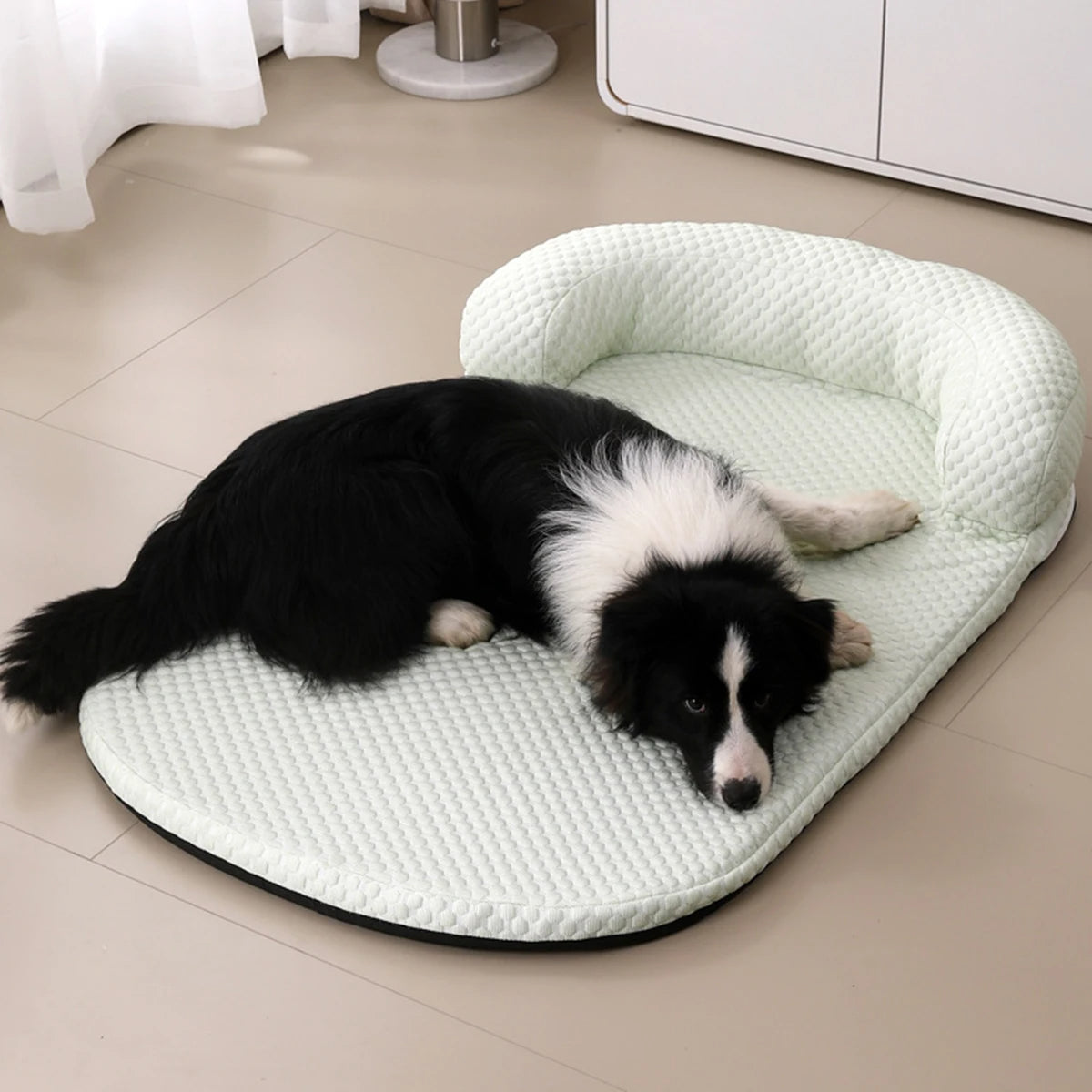 Cooling Ice Silk Dog Bed with 3D Sponge Cushion and Matching Pillow – Perfect for Summer Relaxation 3