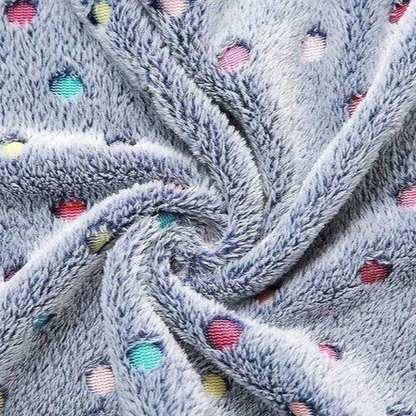 Coral Fleece Dog Blanket Set of 3 – Soft, Washable Pet Blankets for Couch, Multiple Sizes and Stylish Designs 4