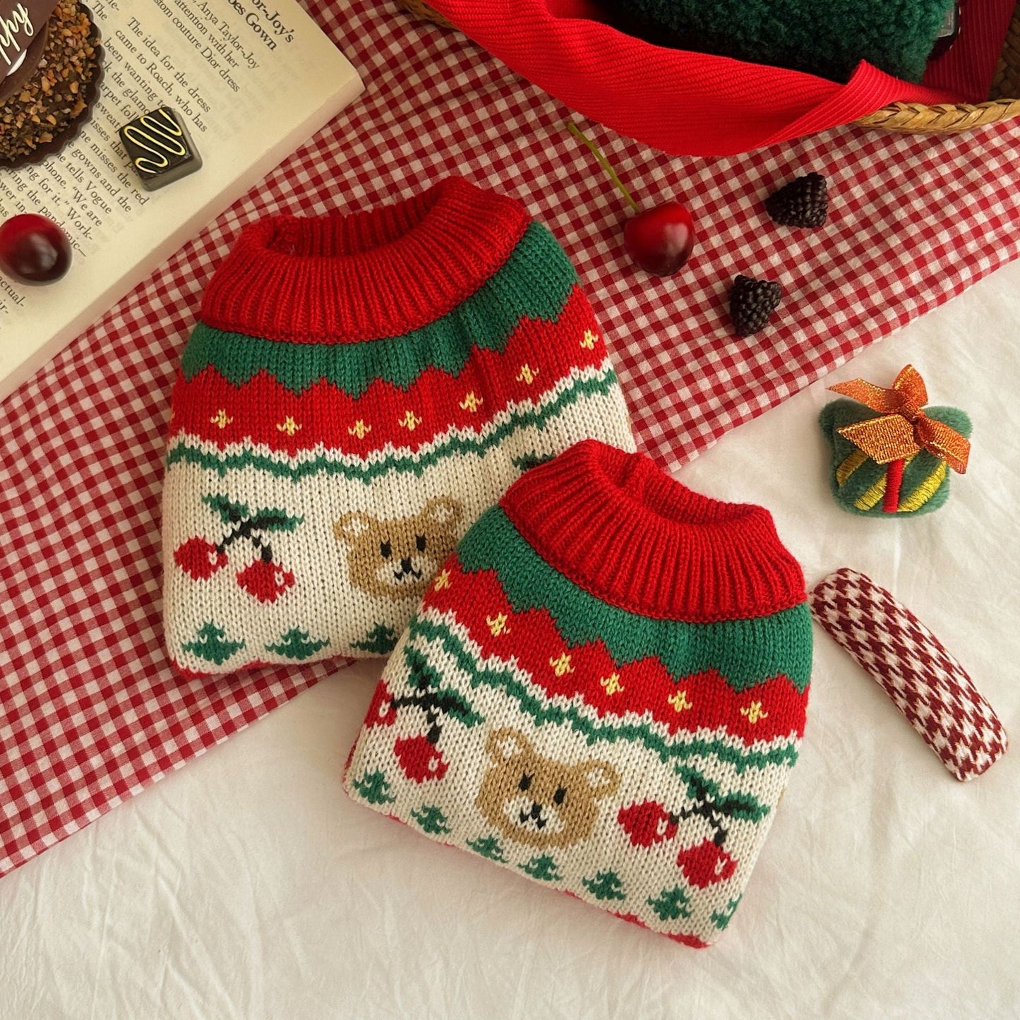 Cozy Christmas Dog Sweater for Small Dogs – Warm Pullover for Chihuahuas, Yorkies, and Bichons – Festive Holiday Design 2