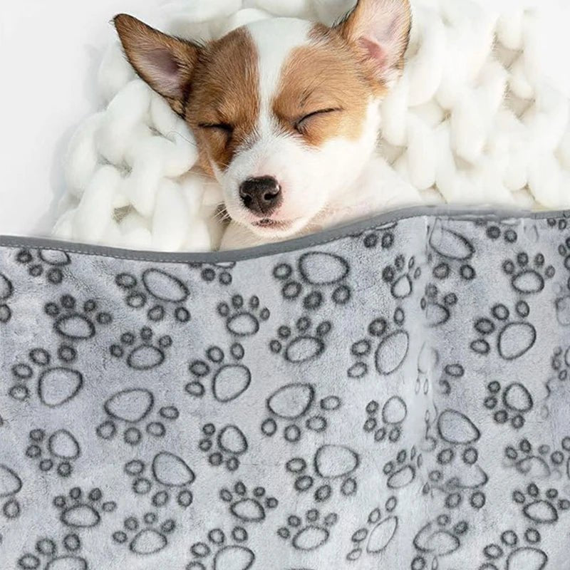 Cozy Coral Fleece Dog Blanket for Couch – Soft Pet Blanket with Paw Print Pattern, Machine Washable, Lightweight 5