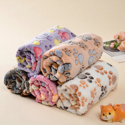 Cozy Coral Fleece Dog Blanket with Paw Print – Lightweight, Warm, and Machine Washable Pet Mat for All Dog Sizes 1