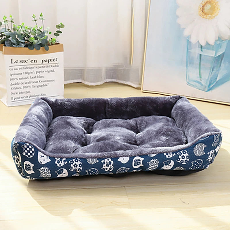 Cozy Printed Pet Bed for Cats and Dogs – Soft Plush Design with Raised Edges 2
