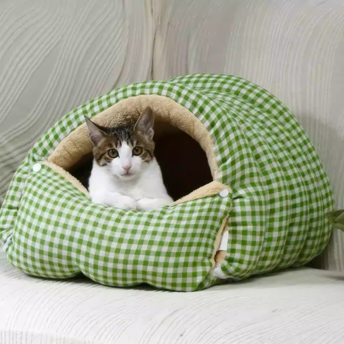 Cozy Removable Cat Bed with Washable Plush Interior – Enclosed Cat Cave for Winter Comfort 8