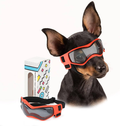 Dog goggles with UV protection featuring an adjustable strap, designed for canine eye safety during outdoor activities, ensuring durability and comfort for pets. 2