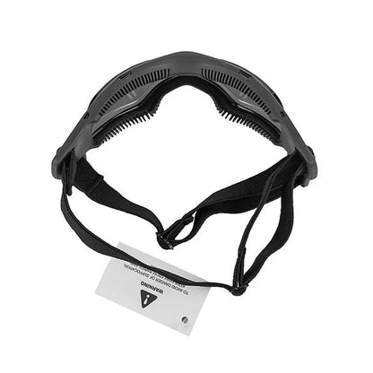Dog goggles with UV protection featuring an adjustable strap, designed for canine eye safety during outdoor activities, ensuring durability and comfort for pets. 4