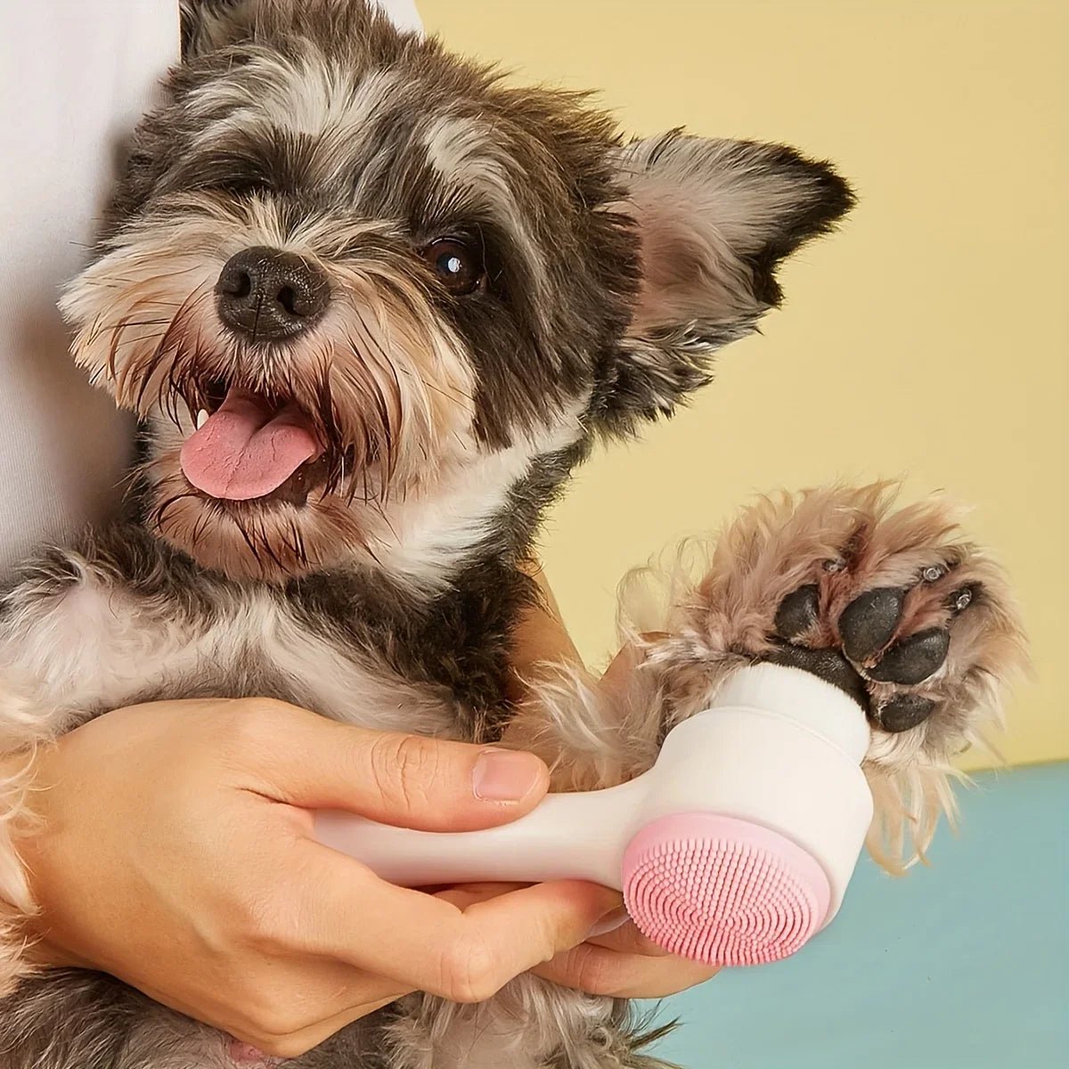 Double-Sided Silicone Paw Cleaner and Massage Brush for Dogs – Gentle Grooming Tool 3