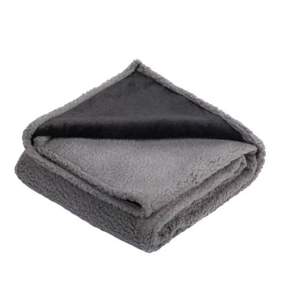 Dual-Sided Waterproof Dog Blanket with Sherpa Fleece – Lightweight, Portable Pet Sleeping Blanket for Home and Travel 4