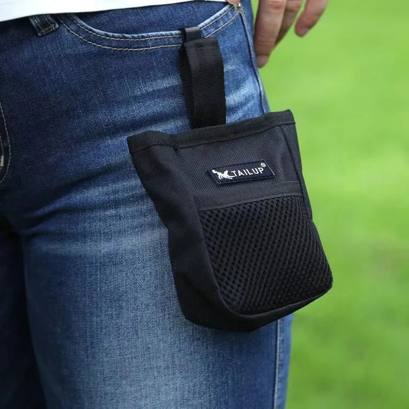 Durable Dog Training Snack Bag with Hands-Free Design – Oxford Cloth with Nylon Lining 1