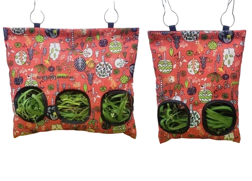 Durable Hay Bag for Small Animals – Oxford Fabric Food Holder with Metal Hook for Hamsters, Rabbits, and Guinea Pigs 9