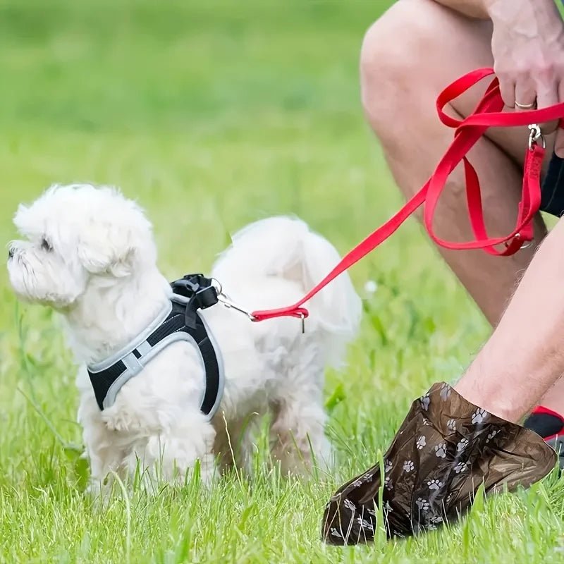 Durable Leakproof Dog Waste Bags – Eco-Friendly Poop Bags for Easy Cleanup, Large Size, Roll Format 3