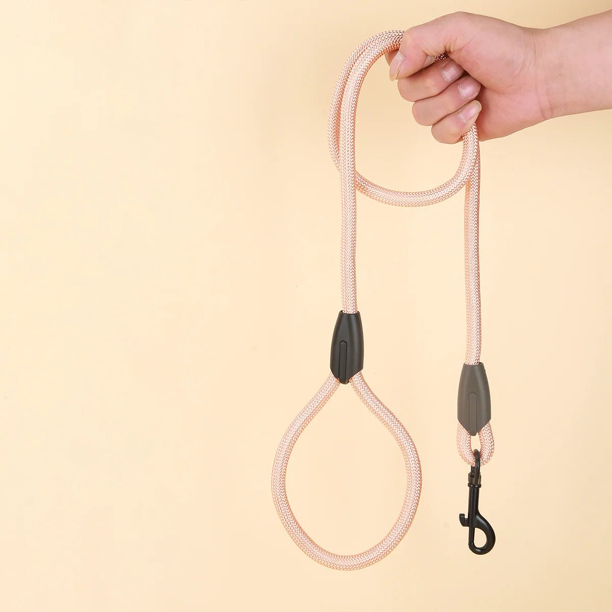 Ergonomic Dog Leash for Optimal Control and Comfort – 6 Stylish Colors, Durable & Wear-Resistant Dog Lead 5