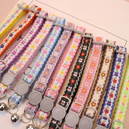 Handmade Floral Pattern Pet Collar for Cats and Puppies – Adjustable with Bell 2