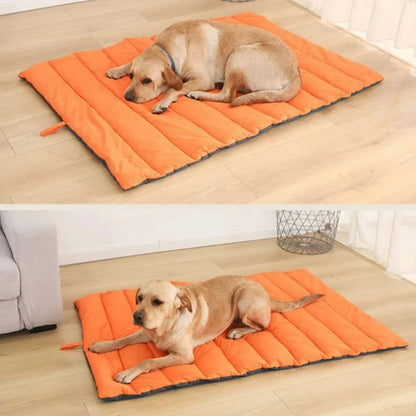 Outdoor Waterproof Dog Mat – Portable and Comfortable Pet Bed for Travel and Camping 1