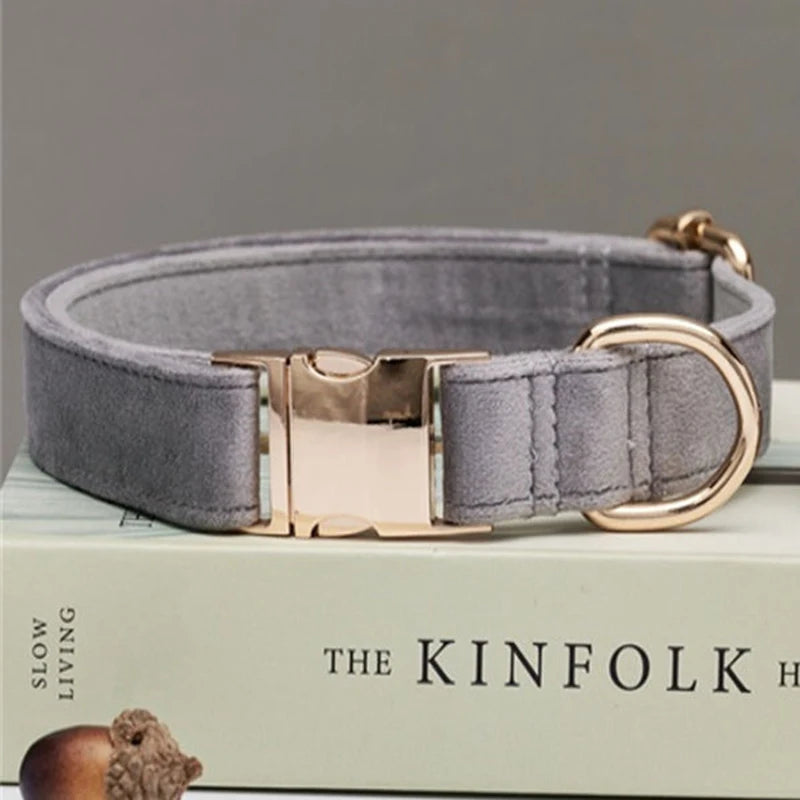 Personalized Velvet Dog Collar and Leash Set – Elegant Design in Brown, Gray, and White 10