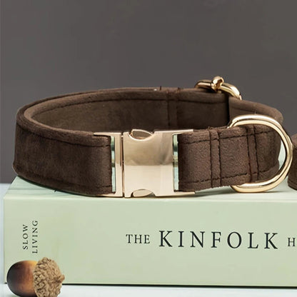 Personalized Velvet Dog Collar and Leash Set – Elegant Design in Brown, Gray, and White 8