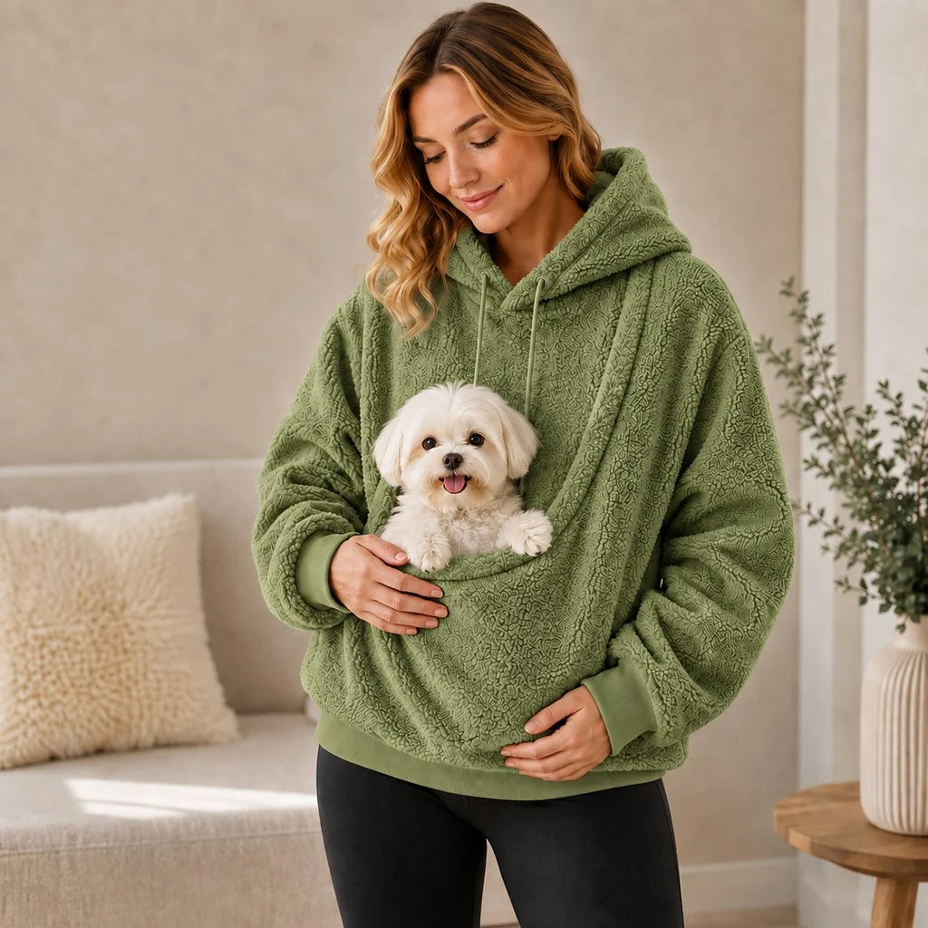 Cozy pet carrier hoodie featuring an integrated pouch and soft Sherpa fleece, perfect for small dogs and cats. 11