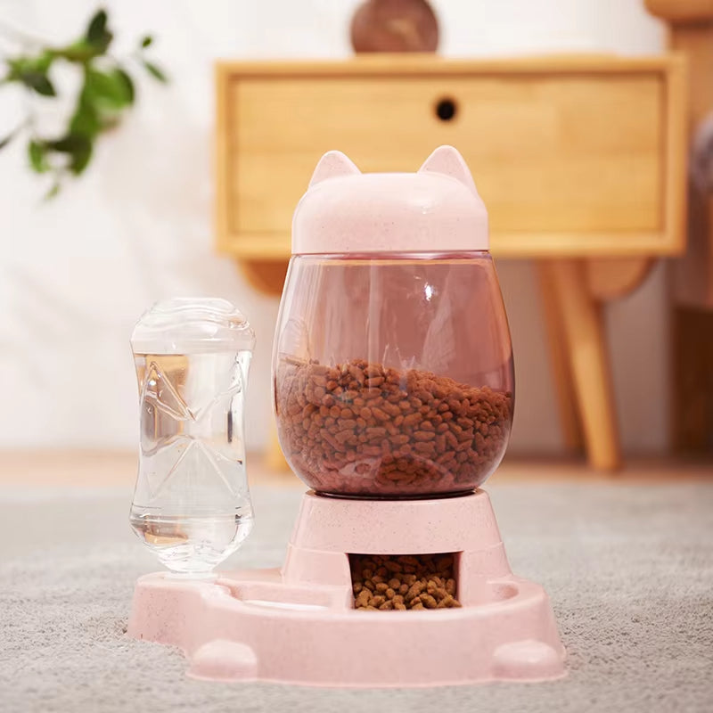Pet Food Dispenser and Cat Feeder – Airtight, Compact Design for Fresh Meals, Easy to Use, Ideal for All Spaces 3