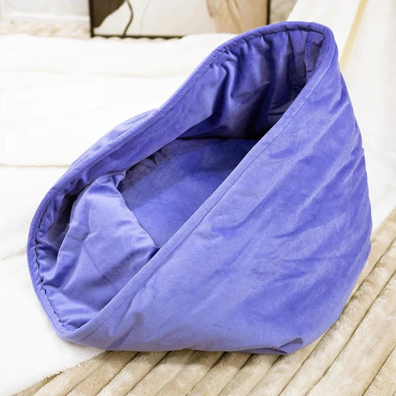 Plush Cat Bed in Egg Tart Design – Super Soft and Comfortable Nest for Cats, Lightweight and Easy to Clean 3