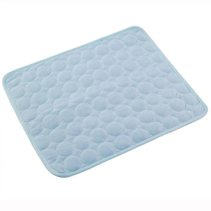 Self-Cooling Dog Mat for All Breeds – Lightweight and Durable Pet Cooling Pad 7