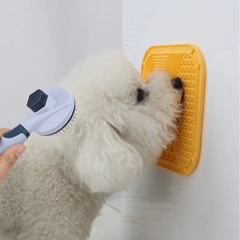 Silicone Lick Pad for Dogs and Cats – Slow Feeder Mat with Suction Cups, Reduces Anxiety, 20 x 20 cm 3