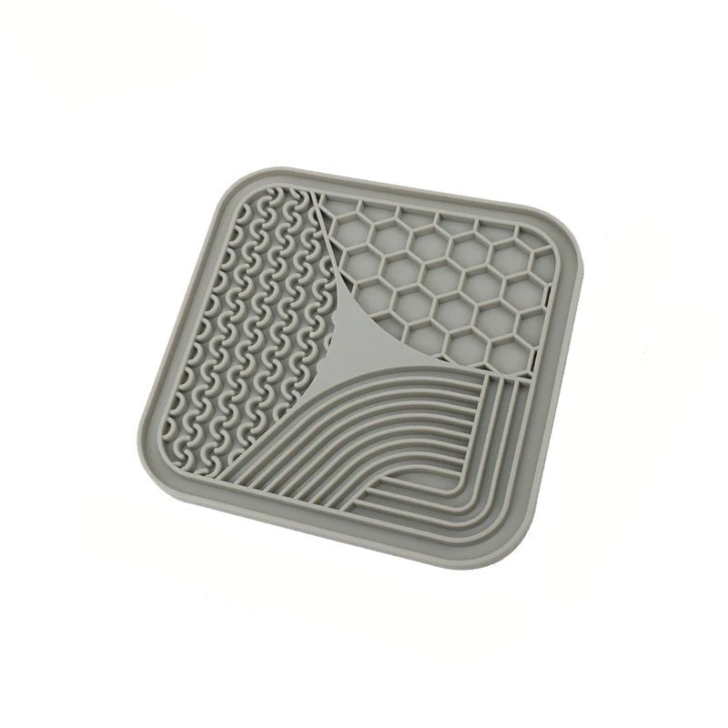 Silicone Lick Pad for Dogs and Cats – Slow Feeder and Anxiety Reducer, 20 x 20 cm Lick Mat for Dogs 0