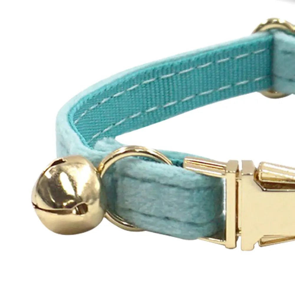 Smart Bluetooth Pet Tracker with Adjustable Collar and Bell – Lightweight Mini Locator for Dogs and Cats 5