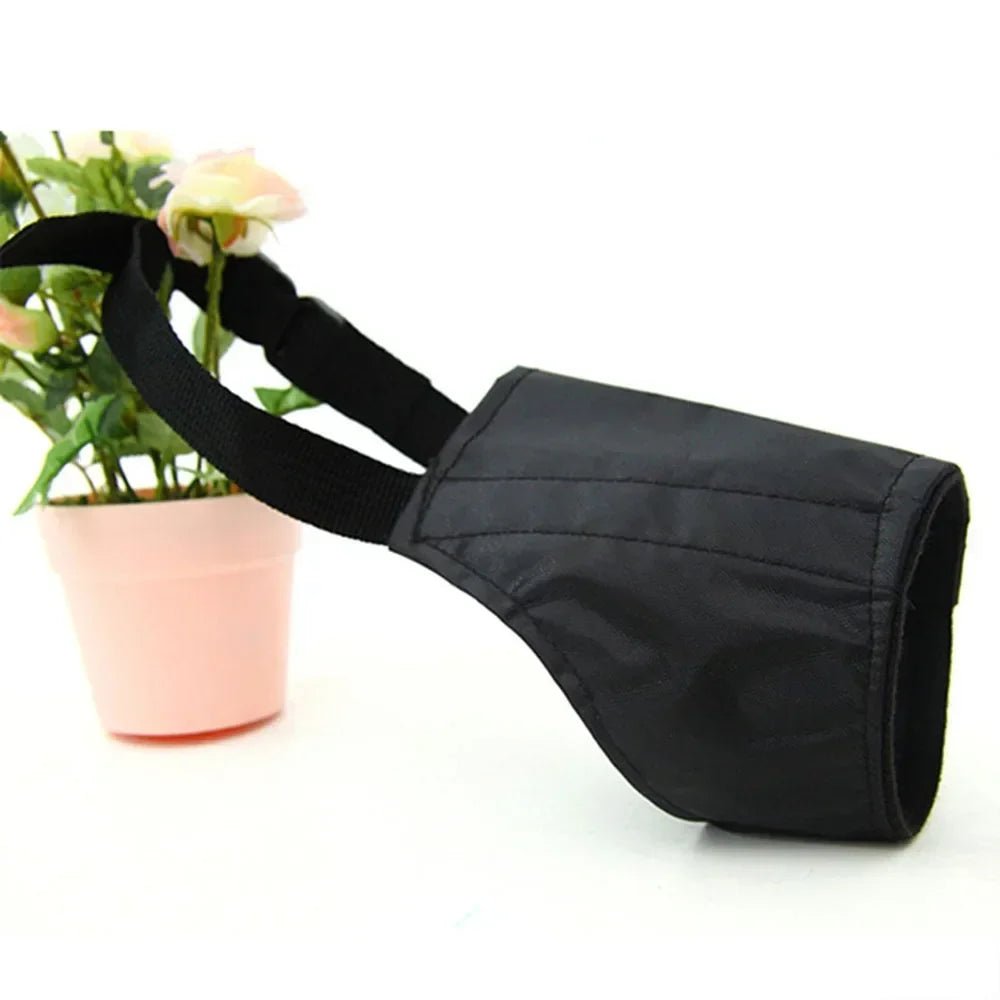 Soft Adjustable Nylon Muzzle for Small Dogs and Puppies – Comfortable and Breathable Design for Training and Safety 3