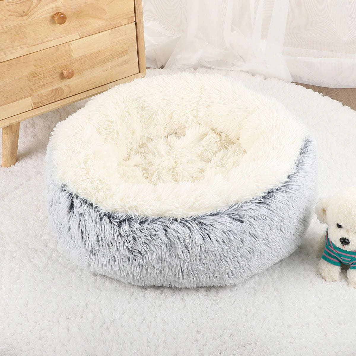 Soft Plush Round Dog Bed and Cat Bed – Cozy Donut Design with Supportive Edges for Comfort and Security 2