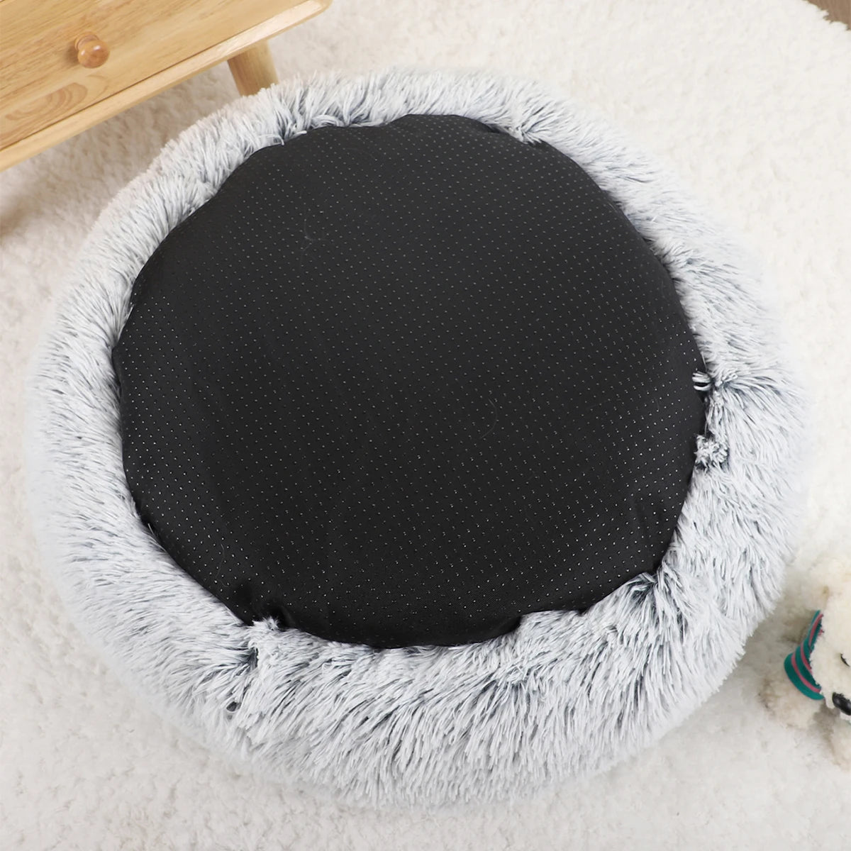 Soft Plush Round Dog Bed and Cat Bed – Cozy Donut Design with Supportive Edges for Comfort and Security 3
