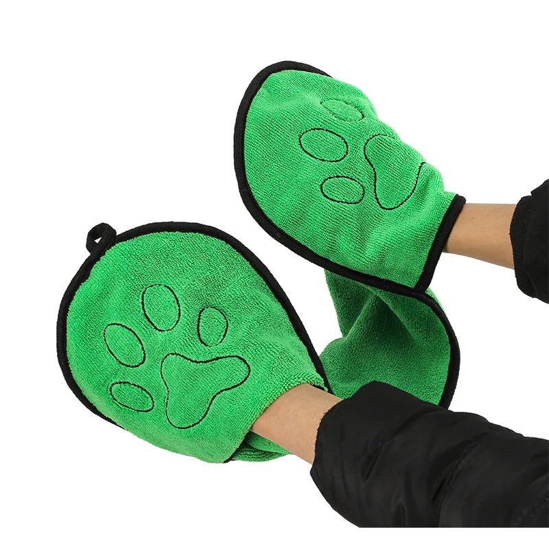 Ultra-Absorbent Dog Towel Bathrobe for Dogs and Cats – Quick Dry Microfiber Design 1