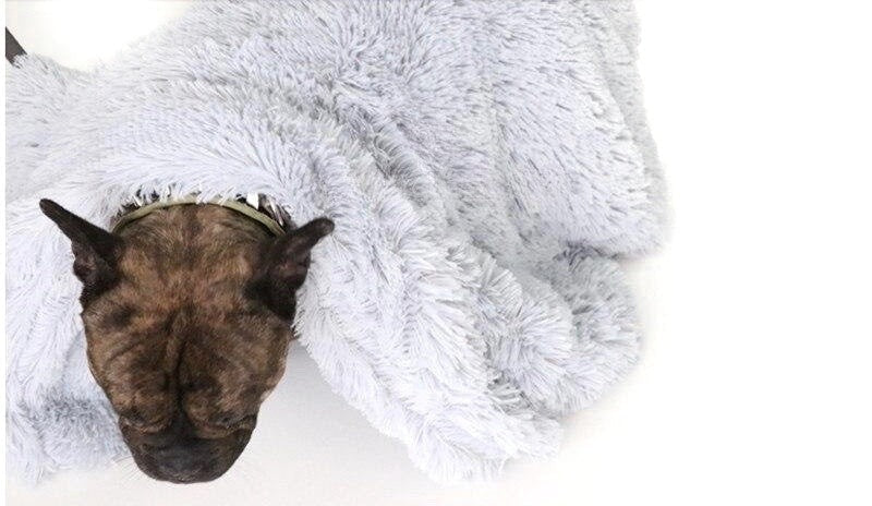 Ultra Soft Dog Blanket for Anxiety Relief – Calming Vegan Fur Throw, Machine Washable, Cozy Retreat for All Sizes 2