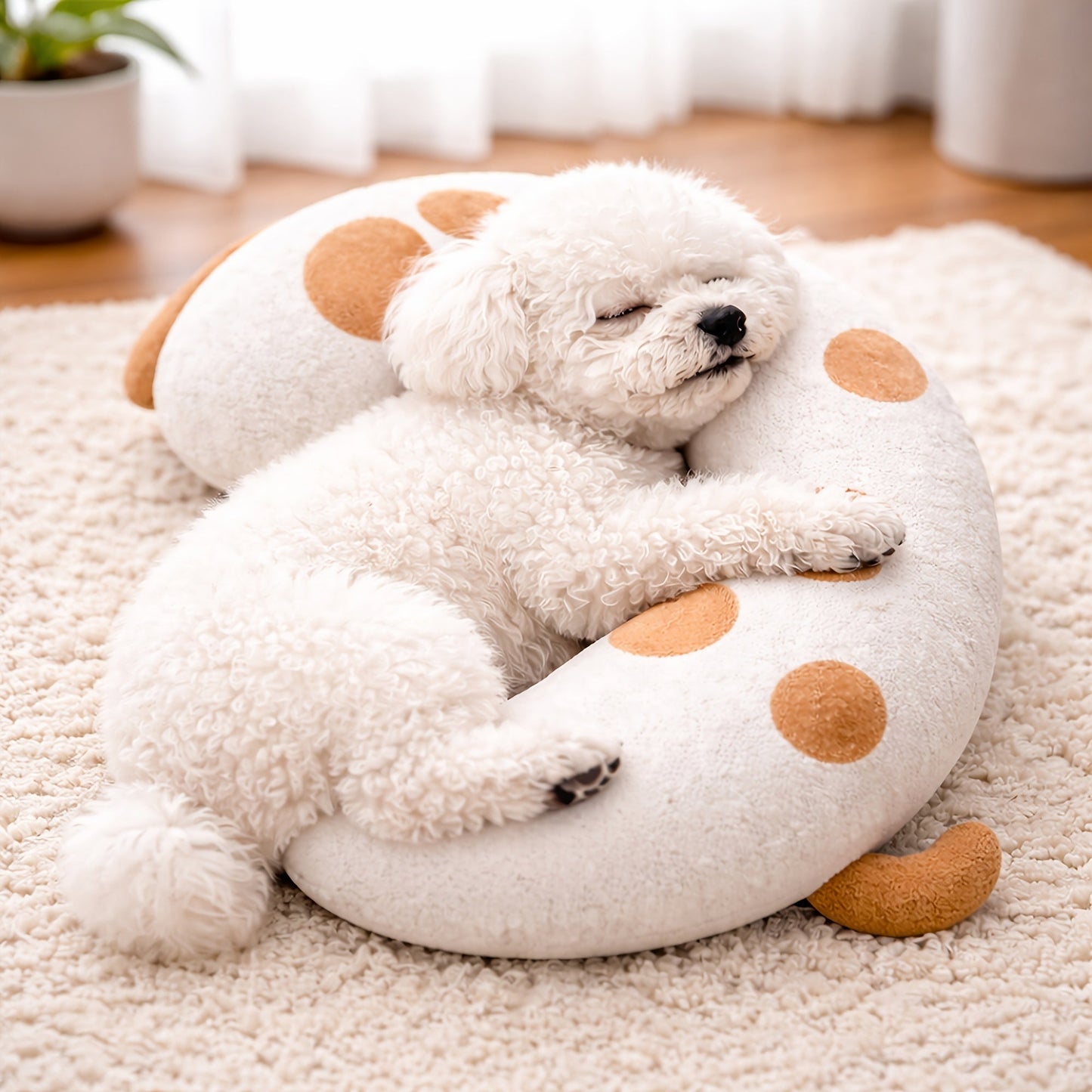 Washable dog pillow headrest designed for comfortable pet relaxation, featuring soft fabric and ergonomic support for dogs of all sizes. 2