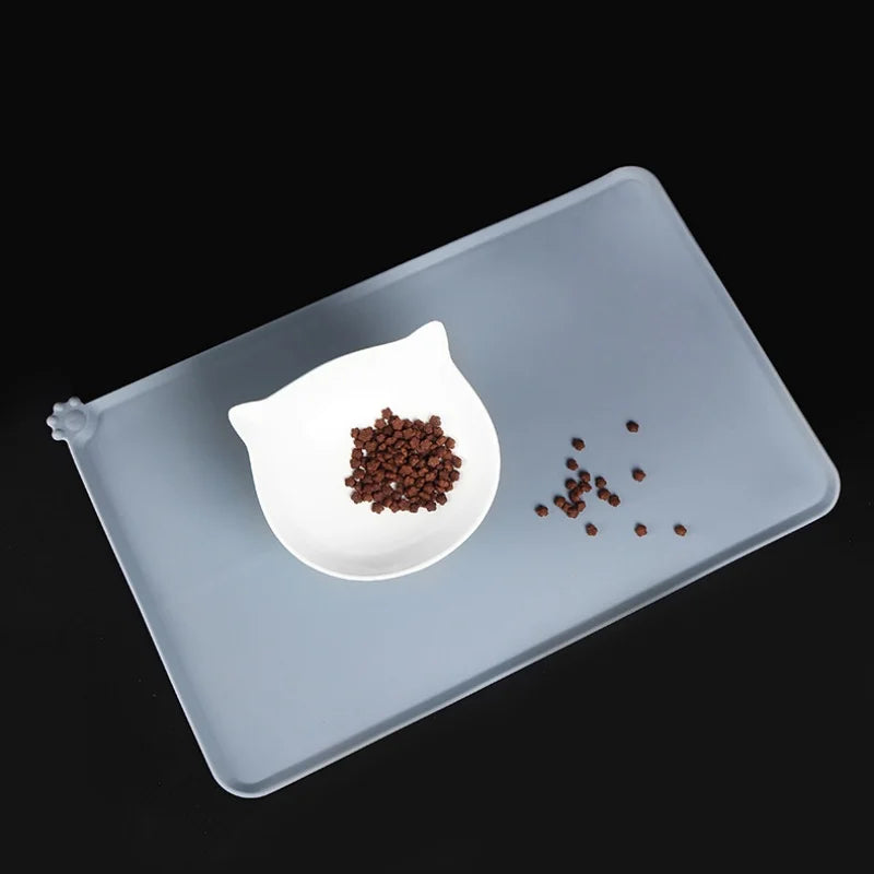 Waterproof Silicone Pet Food Mat – Non-Slip High-Lipped Feeding Pad for Dogs and Cats 8